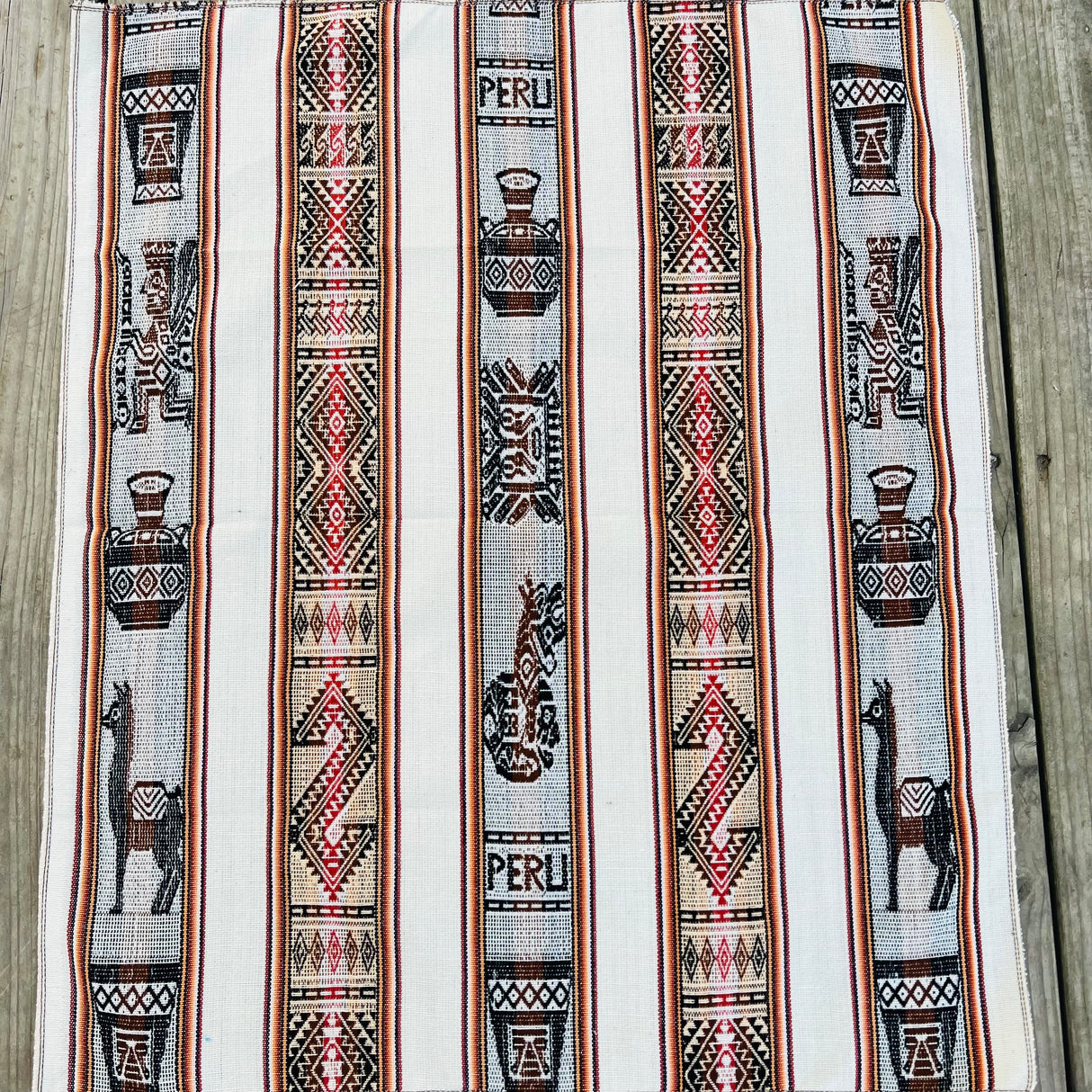 Tissus Sacré d’Autel • Mesa • Beige Terre