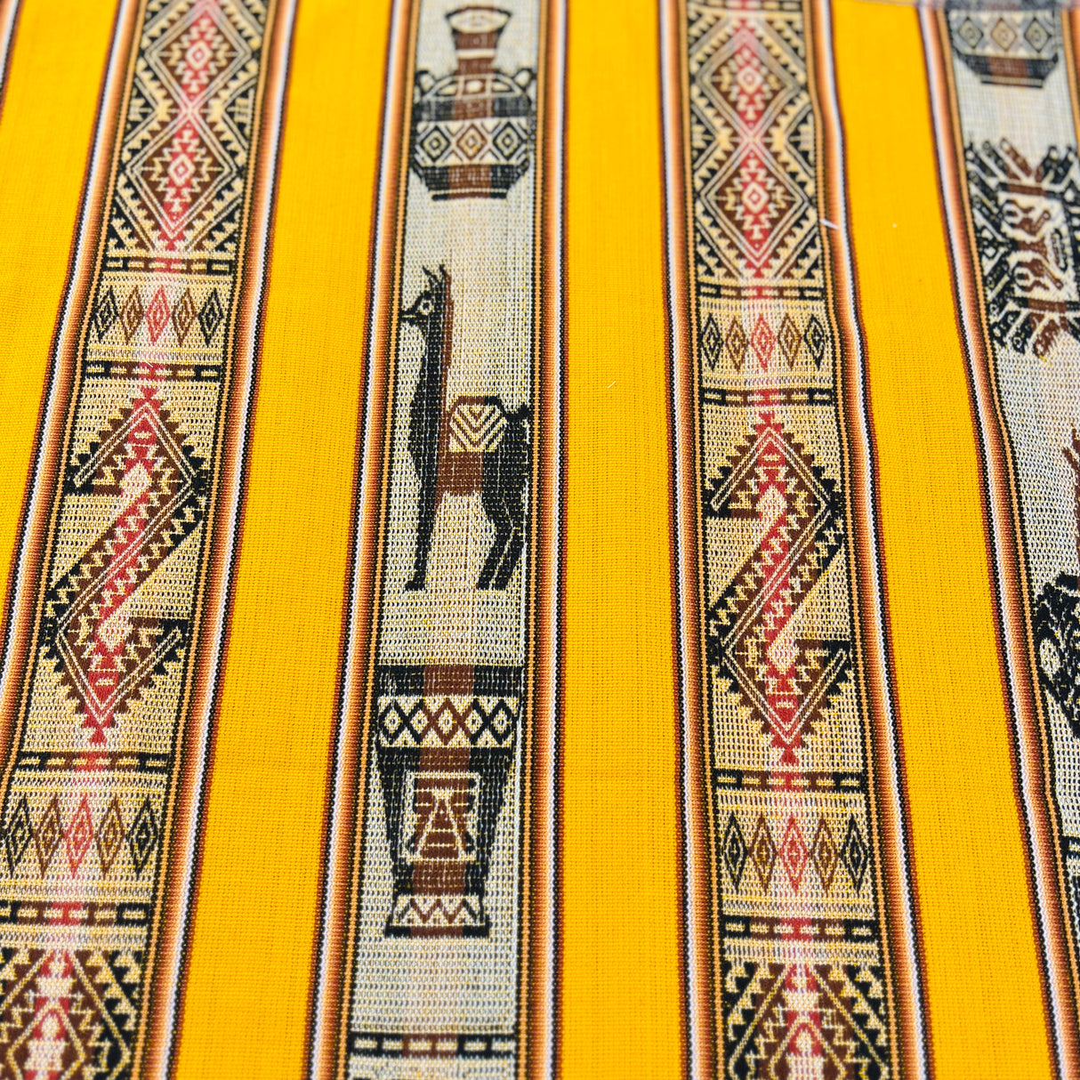 Tissus Sacré d’Autel • Mesa • Jaune