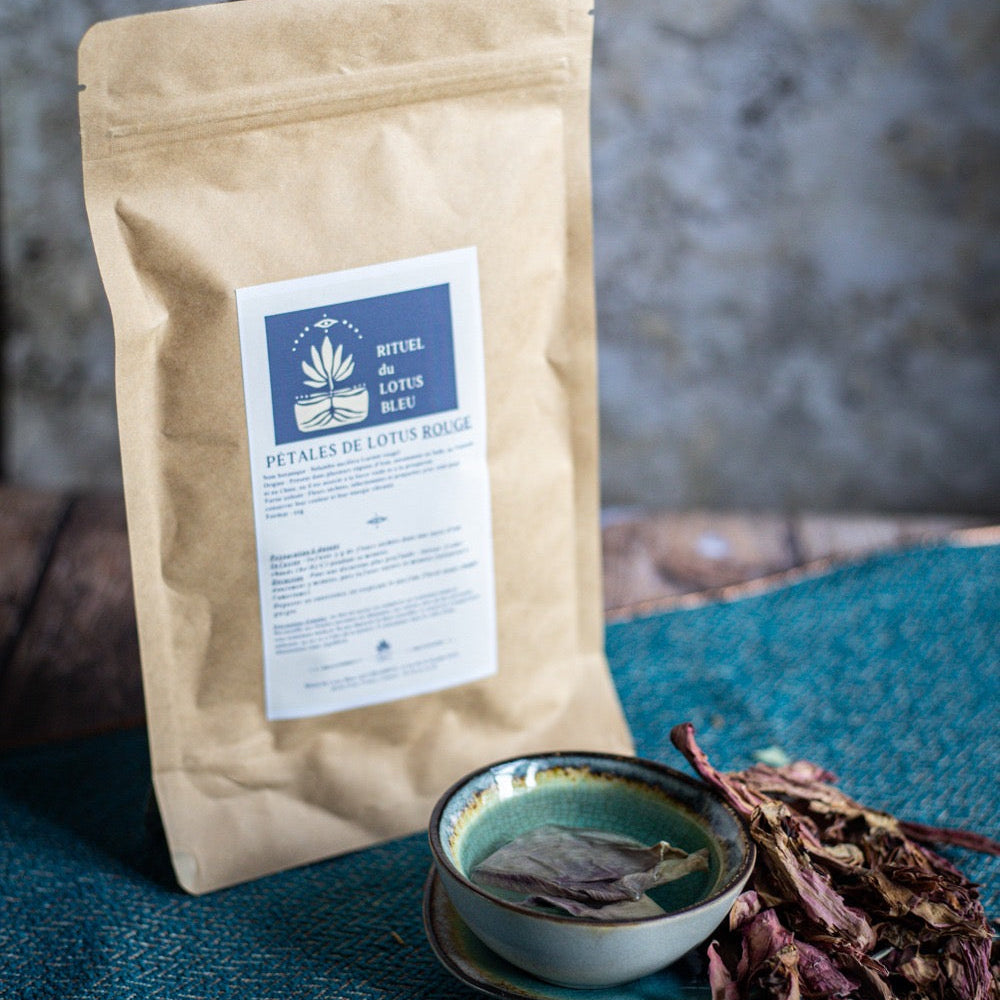 ✧ Pétale de Fleur de Lotus Rouge