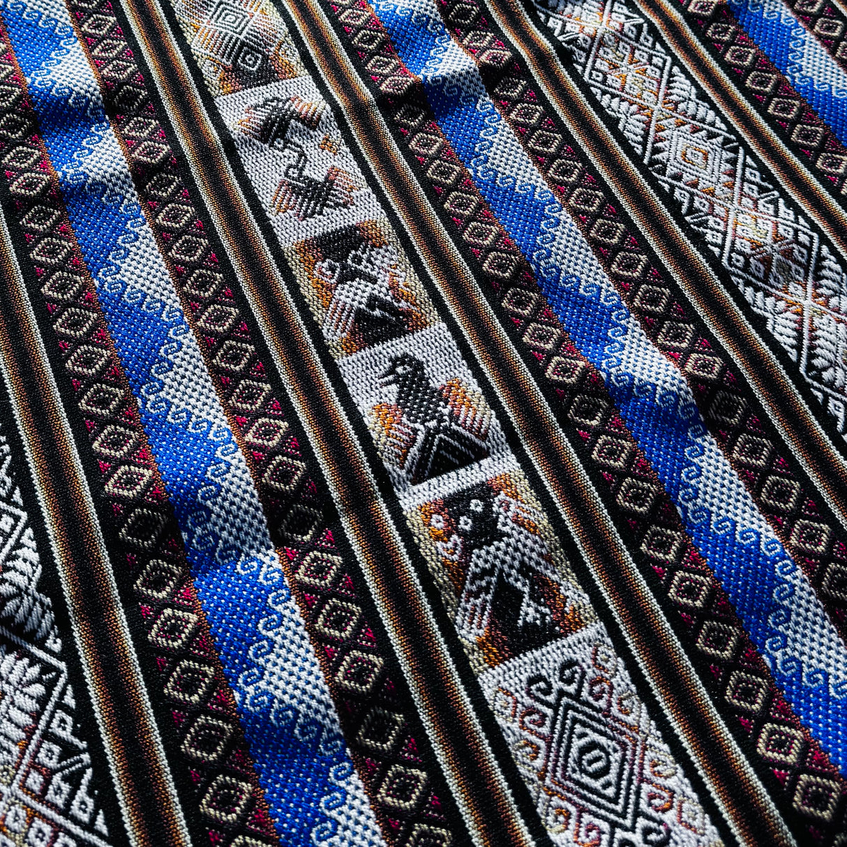 Tissus Sacré d’Autel • Mesa • Bleu Marine