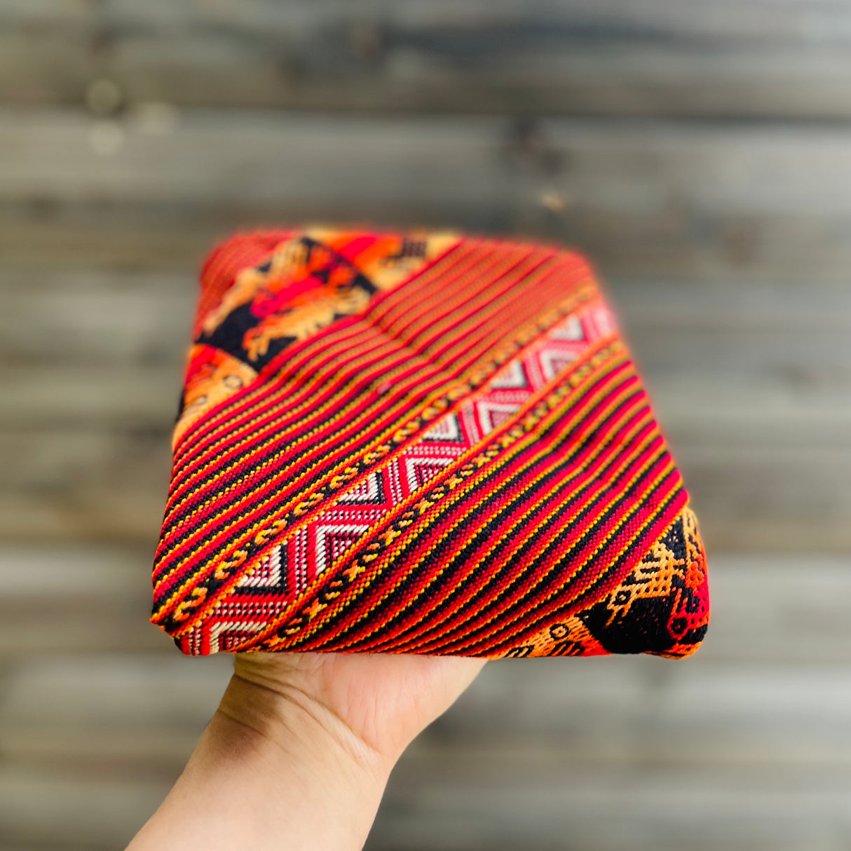 Tissus Sacré d’Autel • Mesa • Rouge Terre