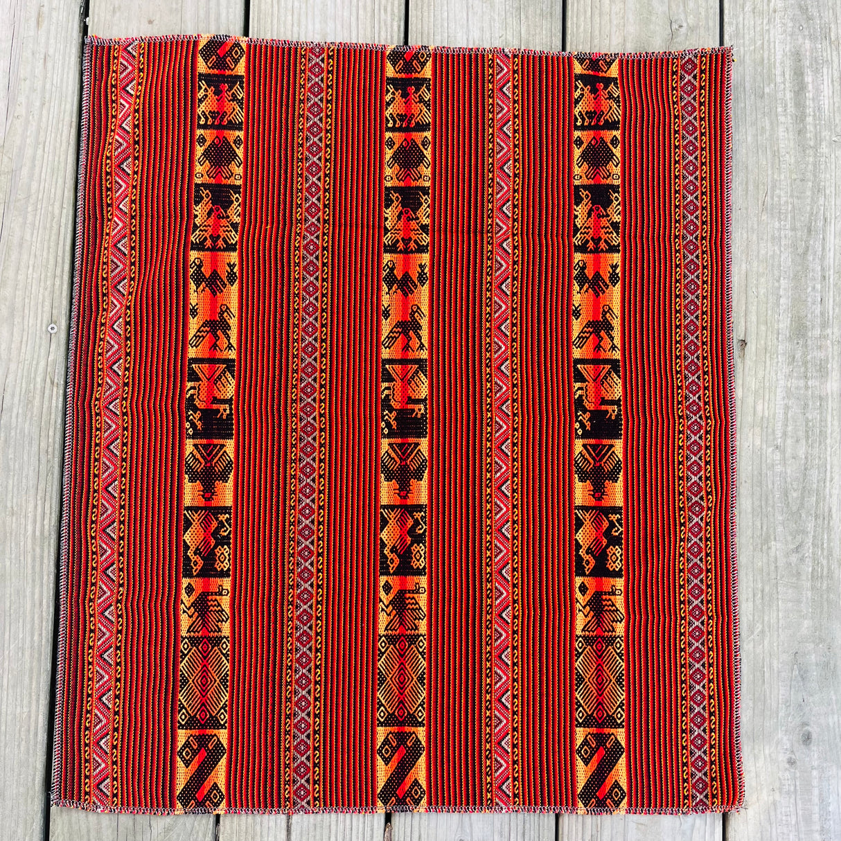 Tissus Sacré d’Autel • Mesa • Rouge Terre