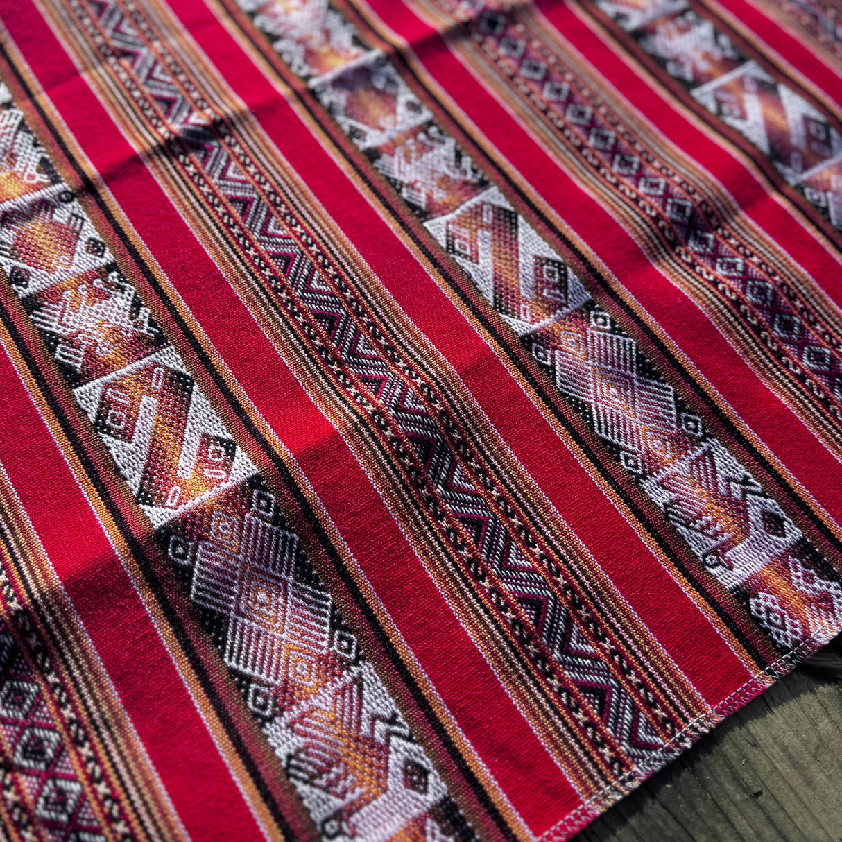 Tissus Sacré d’Autel • Mesa • Rouge